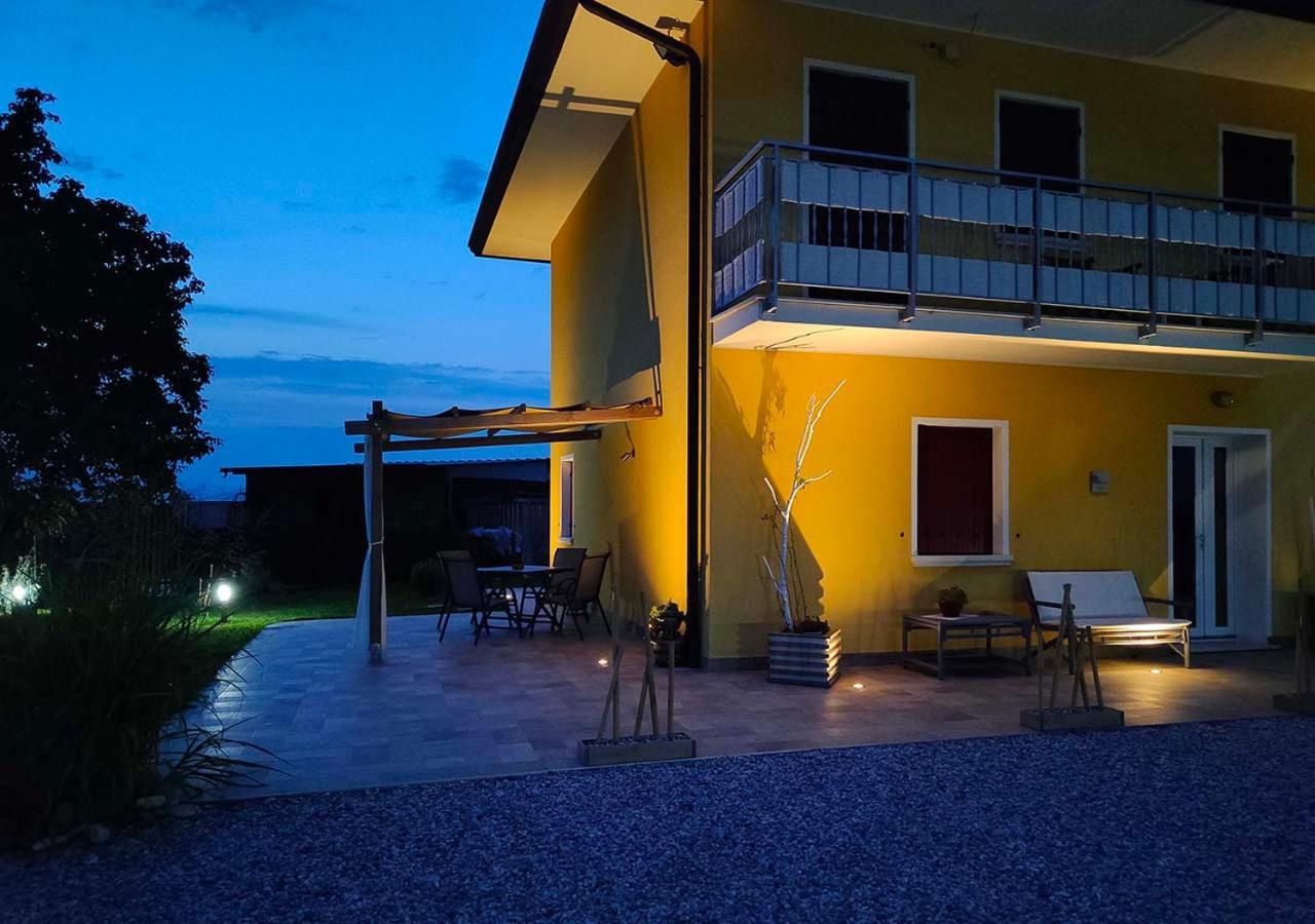Yard 151 Apartment Новента ди Пиаве Екстериор снимка