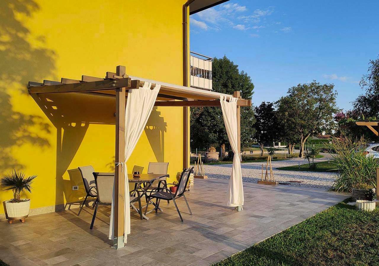 Yard 151 Apartment Новента ди Пиаве Екстериор снимка